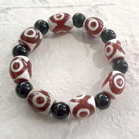 Dzi happiness bead bracelet